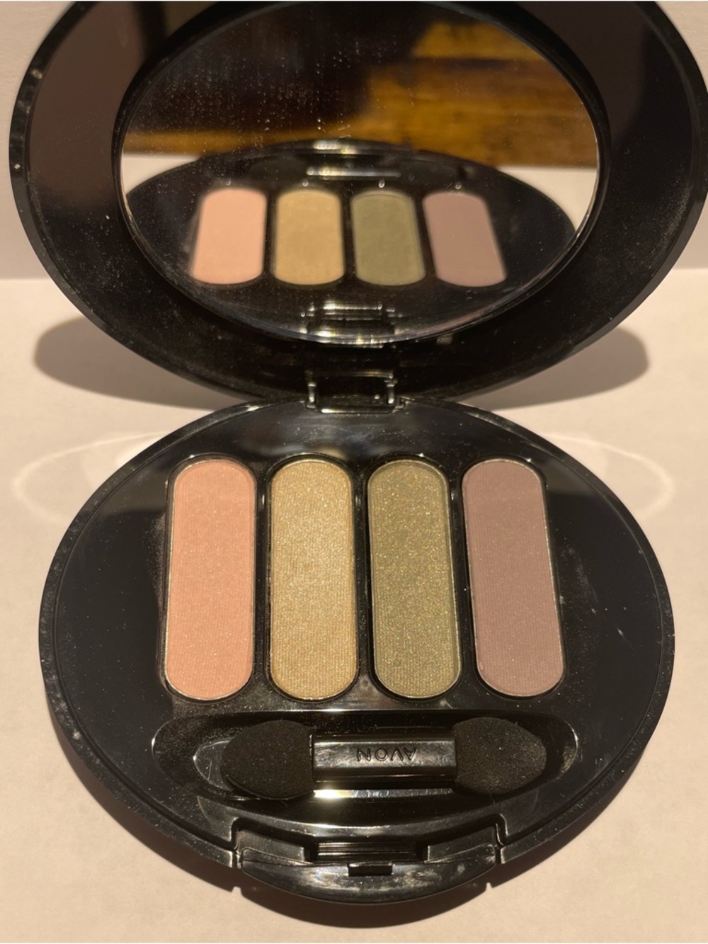 Avon True Color Eyeshadow Quad in the "Washed Khakis" Discontinued